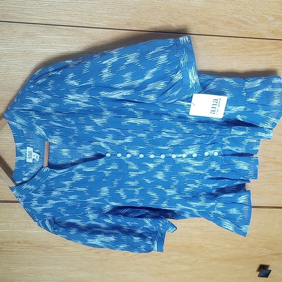 NWT Blue Patterned Blouse - Picture 2 of 10